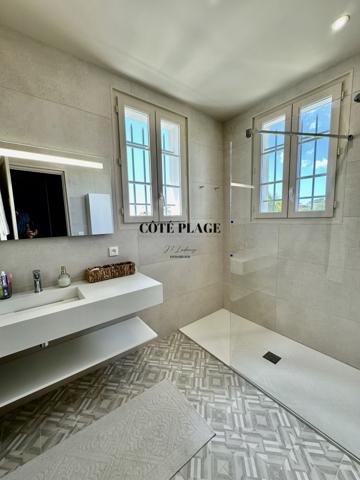 VILLA ROYAN PLAGE DU CHAY AU PRIX DE 799 900€ HAI