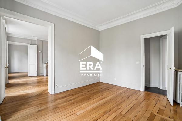 Appartement Parc Monceau 125.84 m2