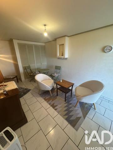 Maison à vendre 9 pièces 246 m² Saint-Leu
