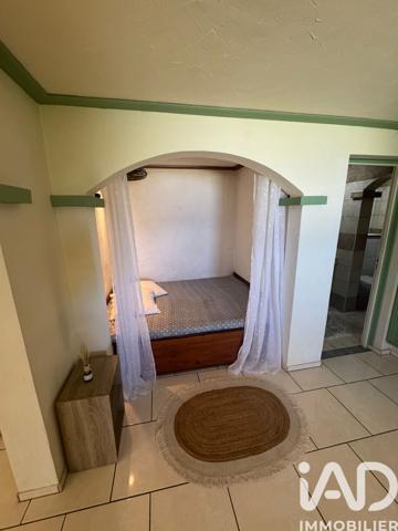 Maison à vendre 9 pièces 246 m² Saint-Leu