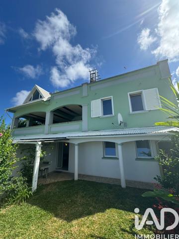 Maison à vendre 9 pièces 246 m² Saint-Leu