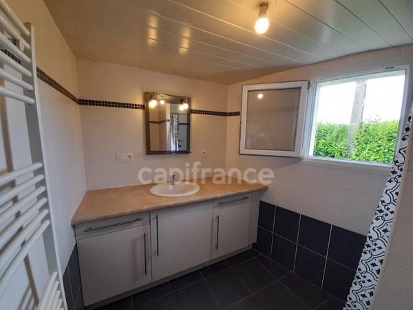 Maison à vendre 4 pièces PLOGONNEC (29180)- parcelle de 1561m2- surface habitable 107.33m2- 2 chambres-1 bureau-2 salles d'eau-1 garage-1 jardin