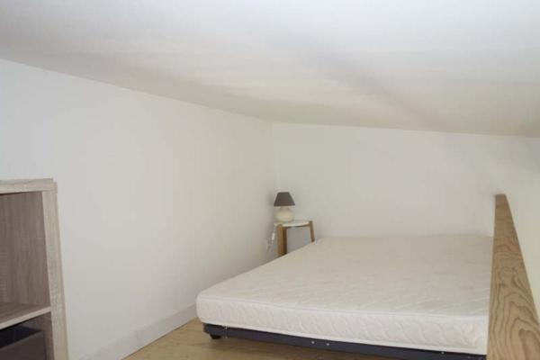 Location appartement La rochelle Centre ville, 15m² 1 pièce 527