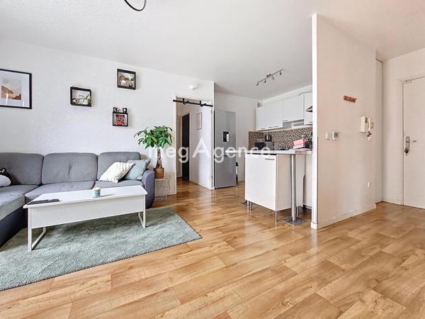 Appartement à MANTES-LA-JOLIE, 78200 - 3 pièces 52m²