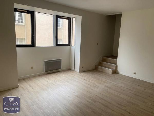 Appartement à vendre 2 pièces 43.94m² Laval (53000)