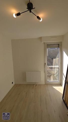 Appartement à vendre 2 pièces 43.94m² Laval (53000)