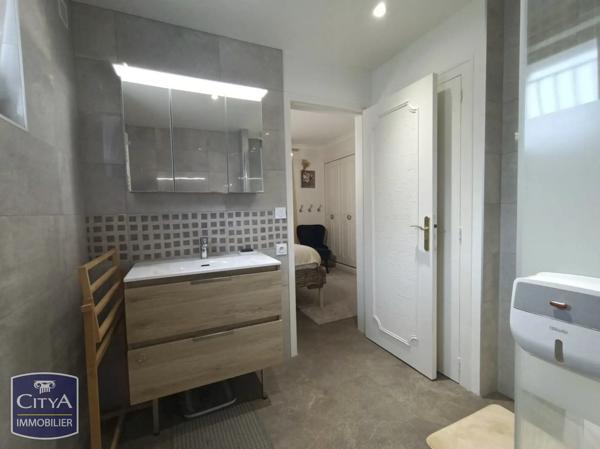 Maison à vendre 7 pièces 189m² Laval (53000)