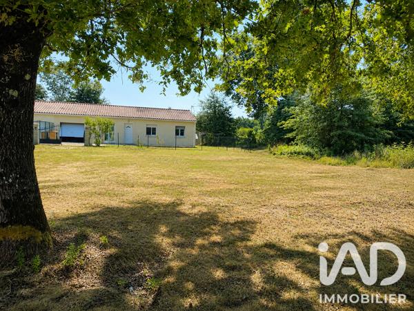 Maison à vendre 4 pièces 70 m² Saint-Seurin-sur-l'Isle