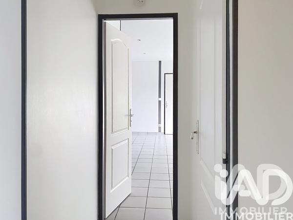 Maison à vendre 4 pièces 70 m² Saint-Seurin-sur-l'Isle