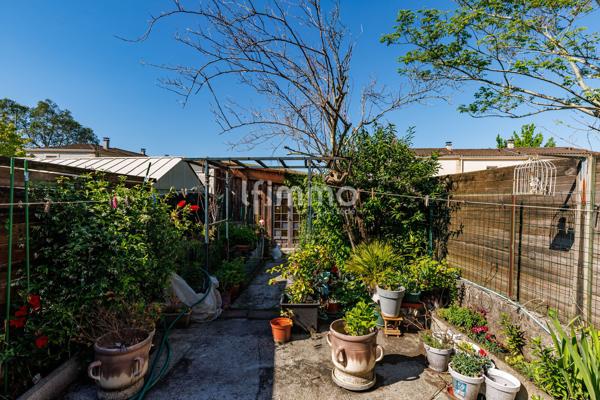 Maison avec garage