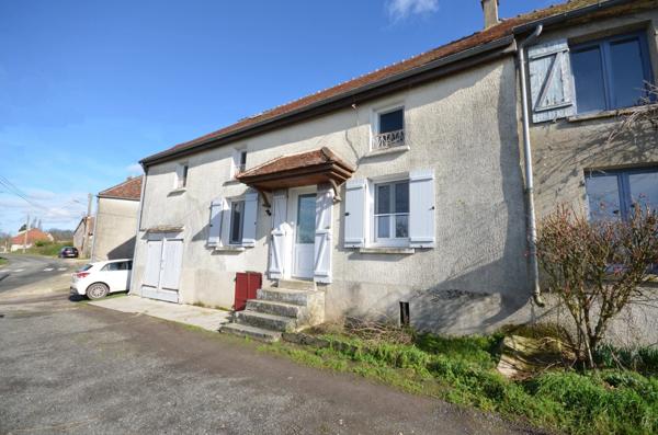 Proche de LA FERTE GAUCHER (77) et de MONTMIRAIL (51) à vendre maison de village de 6 pièces