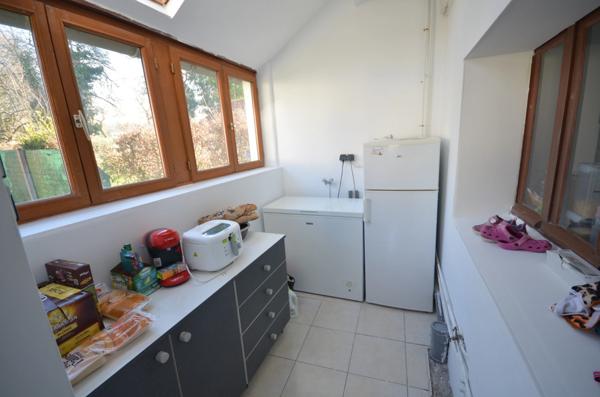 Proche de LA FERTE GAUCHER (77) et de MONTMIRAIL (51) à vendre maison de village de 6 pièces