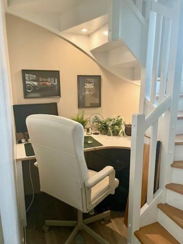 Duplex moderne avec terrasse et parkings