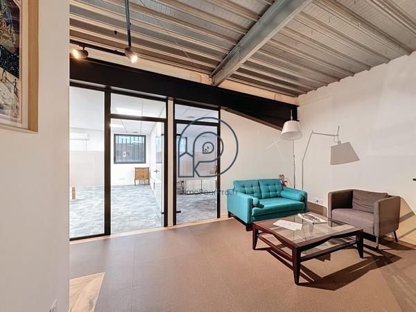 La Madeleine – Programme Linéo | Local d'activité 722 m² (346 m² entrepôt + 376 m² bureaux) | À vendre