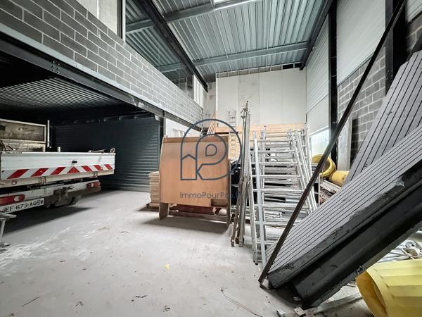 La Madeleine – Programme Linéo | Local d'activité 722 m² (346 m² entrepôt + 376 m² bureaux) | À vendre