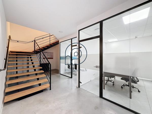 La Madeleine – Programme Linéo | Local d'activité 722 m² (346 m² entrepôt + 376 m² bureaux) | À vendre