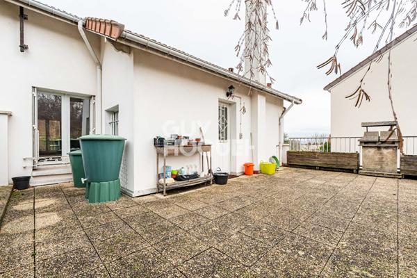 MAISON QUARTIER DES BRUYERES - 9 PIECES