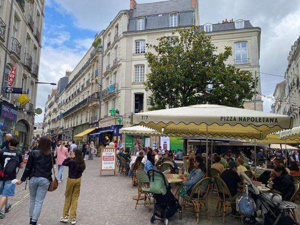 44000 NANTES - FONDS DE COMMERCE RESTAURATION - QUARTIER DECRE