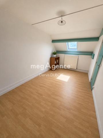 Maison à Carrouges, 61320 - 5 pièces 138m²