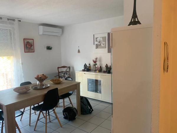Vente                                                      Appartement
                        
                     3 pièces                      64 m2                     à Saint-Estève