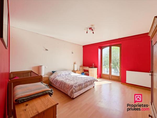 Maison proche Semur En Auxois 6 chambres avec terrain