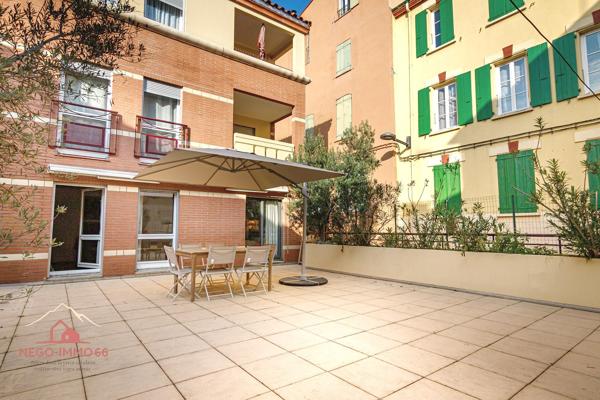 Bel appartement coeur de ville. Maxi terrasse 50M²