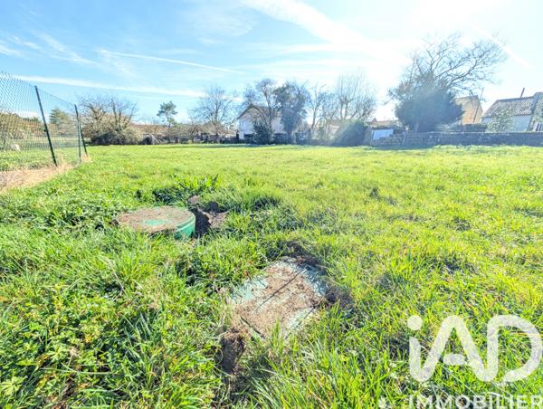 Terrain à vendre 1 072 m² Lussac-les-Châteaux
