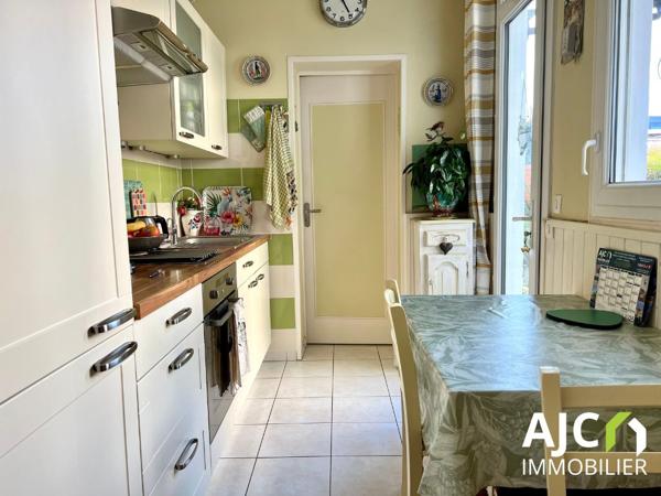 Tours (37000) Appartement T2 avec jardin en ville