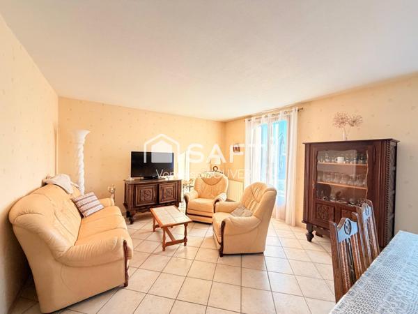 Jolie maison de plain pied avec garage avec jardin