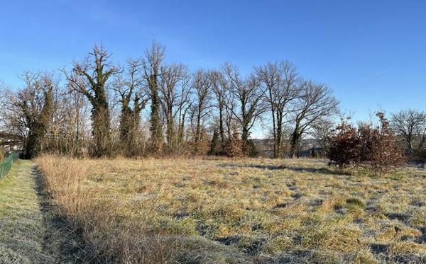 Terrain à vendre |  Ribérac |  1657 m²