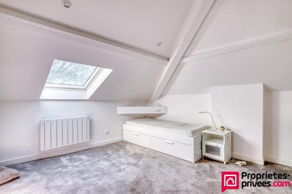 T5, réhabilitation récente dans maison Bourgeoise, Bron Centre