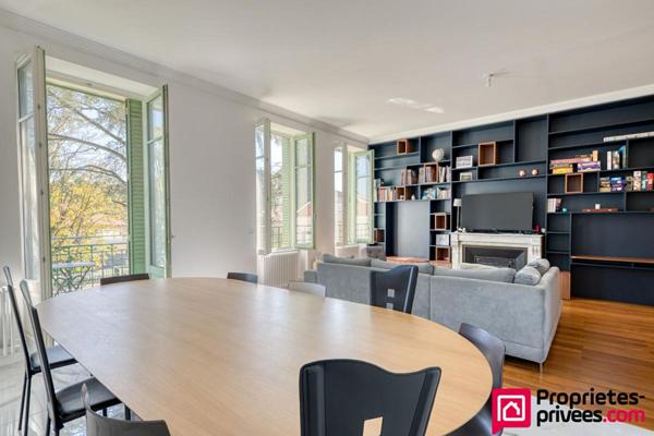 T5, réhabilitation récente dans maison Bourgeoise, Bron Centre