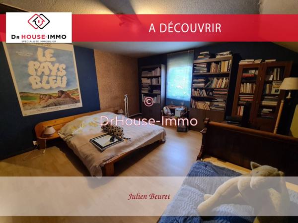 Maison à vendre 10 pièces de 240 m²