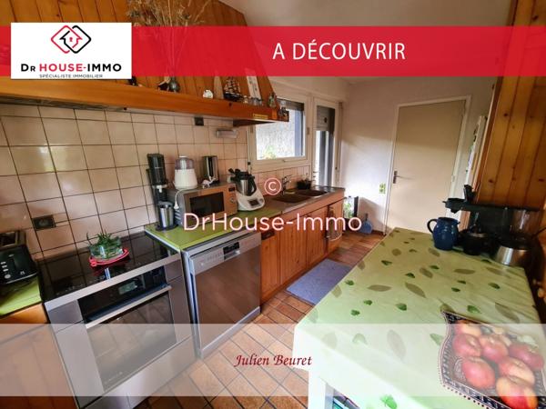 Maison à vendre 10 pièces de 240 m²