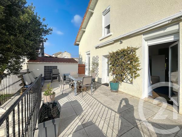 Maison à vendre  6 pièces - 125 m2 GOND PONTOUVRE - 16