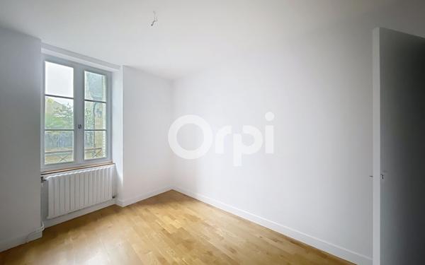 Maison à louer    4 pièces • 81 m2 Brive-la-Gaillarde