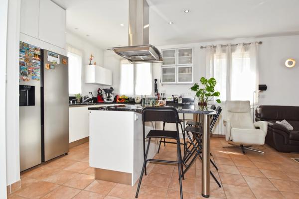 Villa à vendre 10 pièces AIGREFEUILLE D'AUNIS (17)