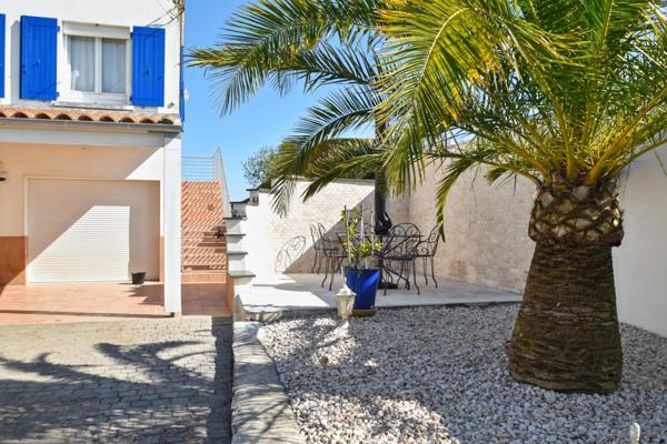 Villa à vendre 10 pièces AIGREFEUILLE D'AUNIS (17)