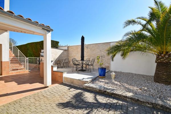 Villa à vendre 10 pièces AIGREFEUILLE D'AUNIS (17)