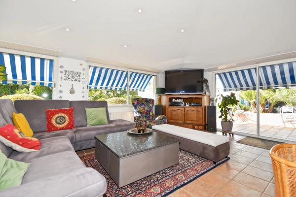 Villa à vendre 10 pièces AIGREFEUILLE D'AUNIS (17)