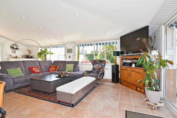 Villa à vendre 10 pièces AIGREFEUILLE D'AUNIS (17)