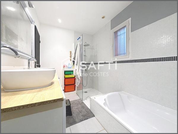 Maison familiale contemporaine d'environ 150 m2