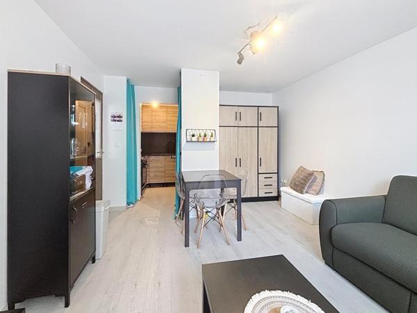 STUDIO À VENDRE JOUY AU ARCHES