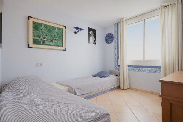 Toulon – Appartement avec vue panoramique sur la rade et les monts toulonnais