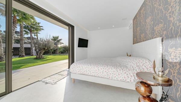 Vente Maison contemporaine Sainte-Maxime 8 Pièces 280 m²