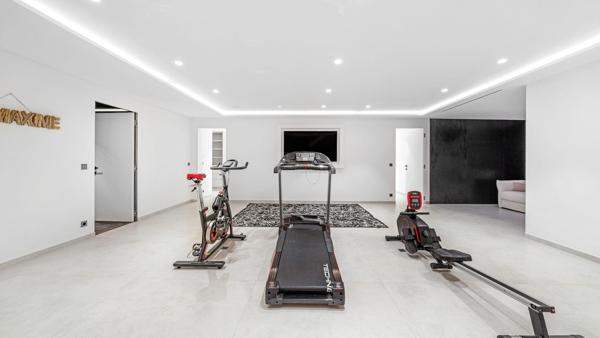 Vente Maison contemporaine Sainte-Maxime 8 Pièces 280 m²