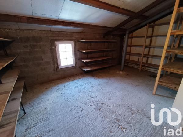 Maison 8 pièces de 187 m² à Aizenay (85190)