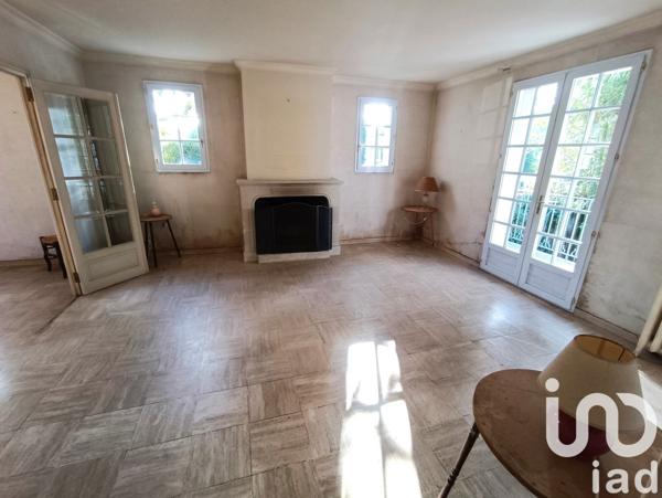 Maison 8 pièces de 187 m² à Aizenay (85190)