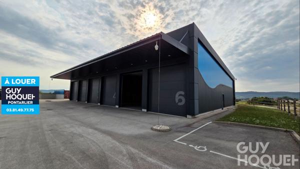 A LOUER Local d'activité Bulle 300 m2