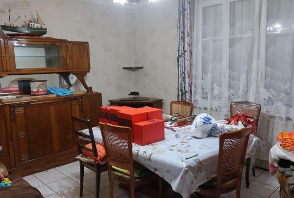 Maison de ville à vendre à Châtellerault dans la Vienne (86100), ref : 86024-MAIS2428   
Centre-ville